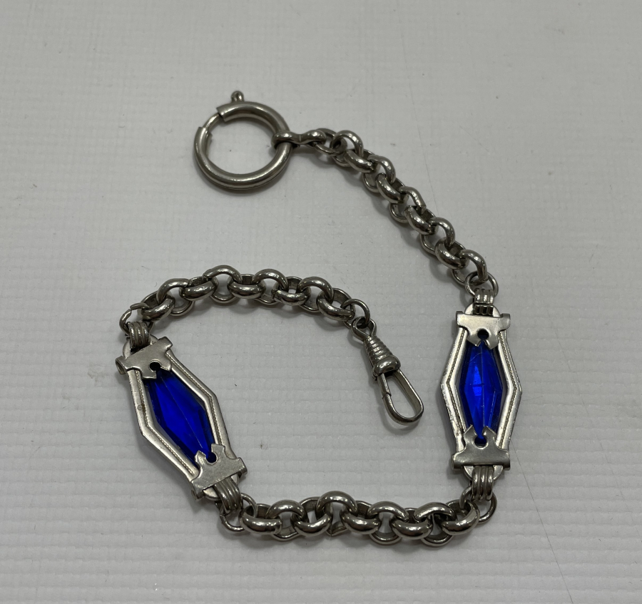 ÜZERİ DOĞAL TAŞLI ANTİKA GÜMÜŞ CEP SAATİ KÖSTEĞİ