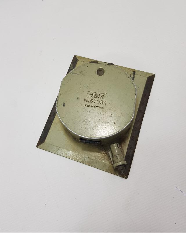 2. DÜNYA SAVAŞI DÖNEMİ ALMAN YAPIMI ASKERİ PUSULA