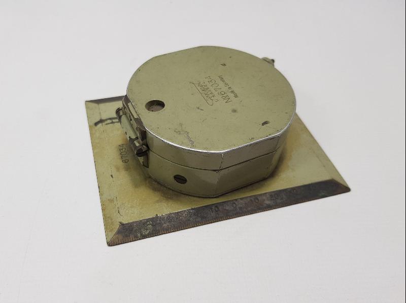 2. DÜNYA SAVAŞI DÖNEMİ ALMAN YAPIMI ASKERİ PUSULA