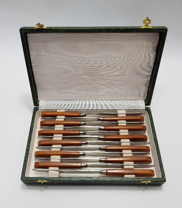 KUTUSUNDA KATALİN BIÇAK TAKIMI 