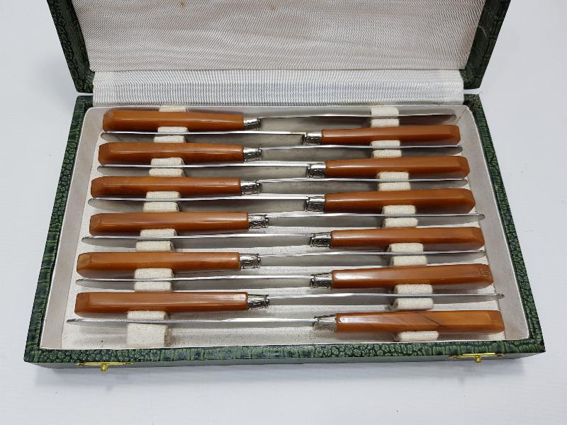 KUTUSUNDA KATALİN BIÇAK TAKIMI 