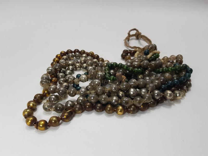 OSMANLI DÖNEMİ CAM BONCUKLARDAN YAPILMIŞ RUM İŞİ GERDANLIK 