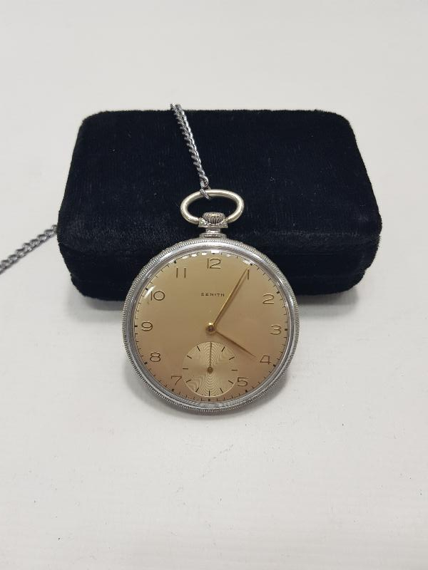 ÇİL KONDÜSYONDA ZENITH CEP SAATİ 