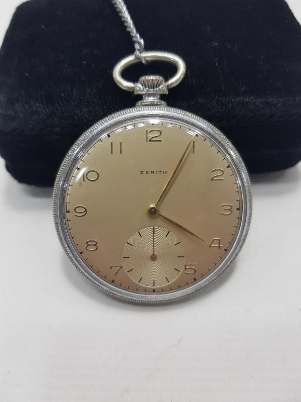 ÇİL KONDÜSYONDA ZENITH CEP SAATİ 