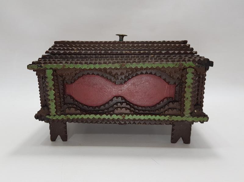 OSMANLI DÖNEMİ EL OYMA AHŞAP KUTU 