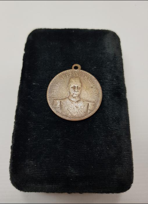 SULTAN MEHMED REŞAD GÖRSELLİ MEŞRUTİYET MADALYASI 