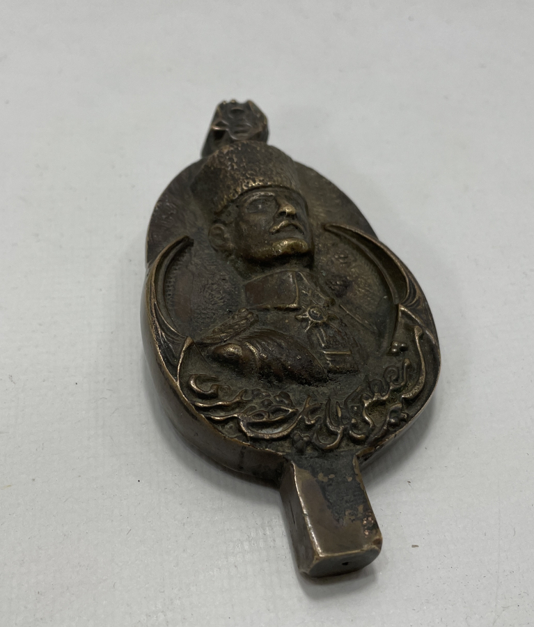 MUSTAFA KEMAL ATATÜRK’ÜN MAREŞALLİĞE YÜKSELDİĞİ SAKARYA MEYDAN SAVAŞI SONRASI YAPTIRILAN ÇOK NADİR MASA ÜSTÜ OBJESİ 