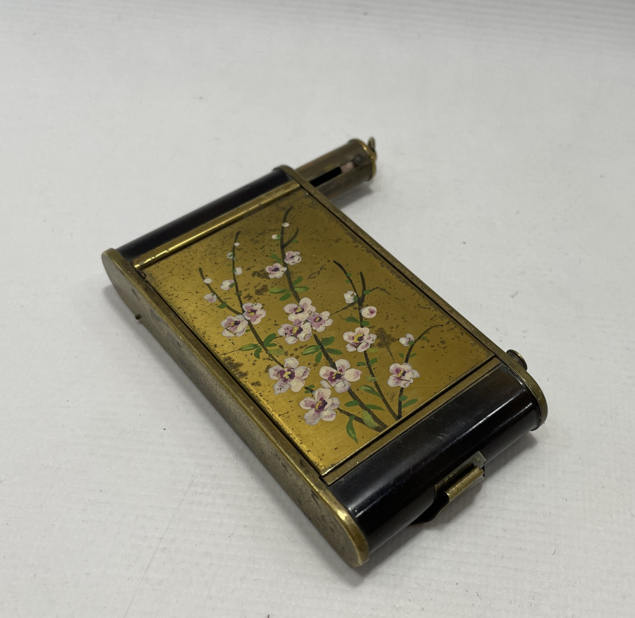 1900 BAŞLAR NADİR FORMDA LEVANTEN ZENNE İŞİ SİGARA TABAKASI