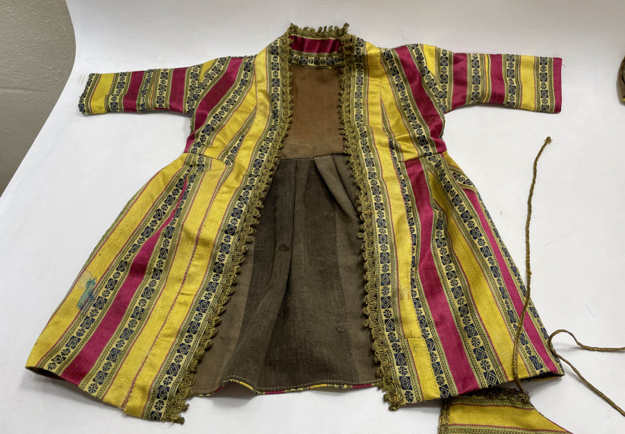 OSMANLI DÖNEMİ HEREKE YAPIMI BEY İŞİ ÇOCUK KIYAFETİ TAKIMI