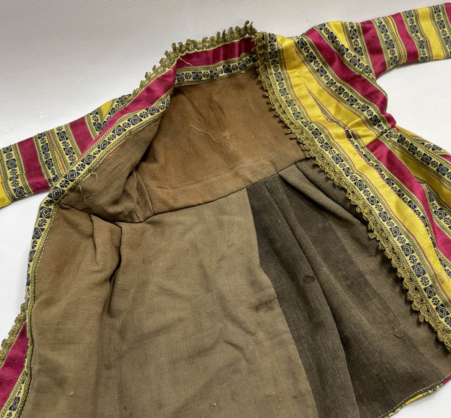 OSMANLI DÖNEMİ HEREKE YAPIMI BEY İŞİ ÇOCUK KIYAFETİ TAKIMI