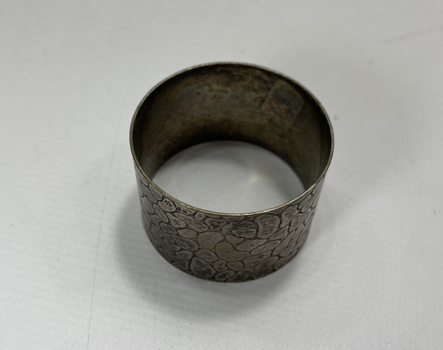 ÜZERİ B-I İNSİYALİ GÜMÜŞ PEÇETELİK