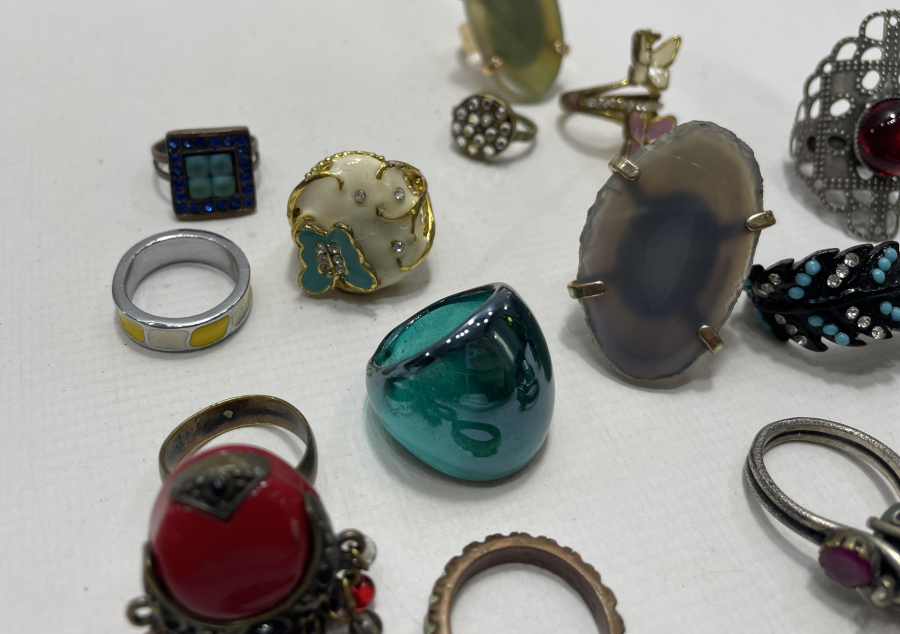 15 ADET ANTİKA BİJUTERİ YÜZÜK LOTU