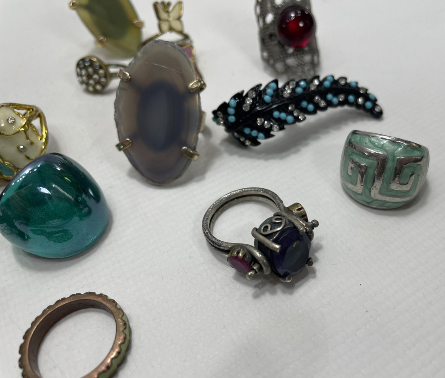 15 ADET ANTİKA BİJUTERİ YÜZÜK LOTU