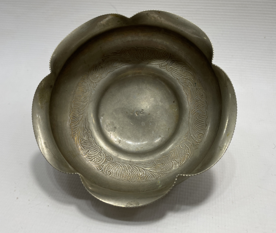 İŞLEMELİ ANTİKA GÜMÜŞ ŞEKERLİK