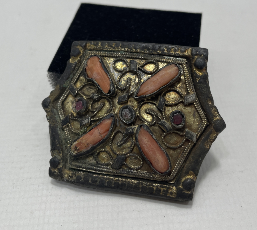 OSMANLI DÖNEMİ BADEM MERCANLI KEMER TOKASI PARÇASI