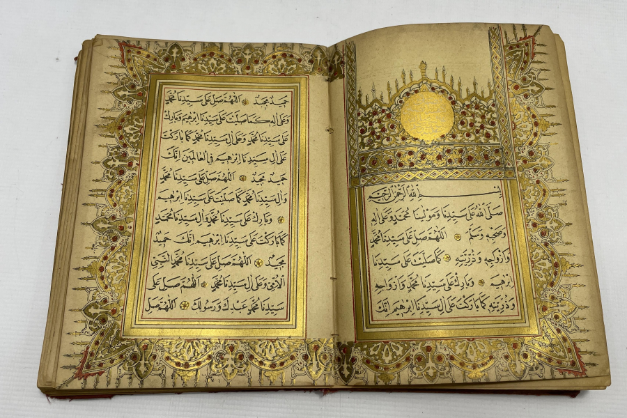 OSMANLI DÖNEMİ TAMAMI ALTIN VARAKLI MEKKE VE MEDİNE GÖRSELLERİ BULUNAN DELAİL-İ HAYRAT