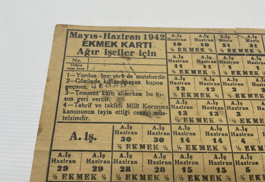 1942 YILI NADİR EKMEK KARNESİ