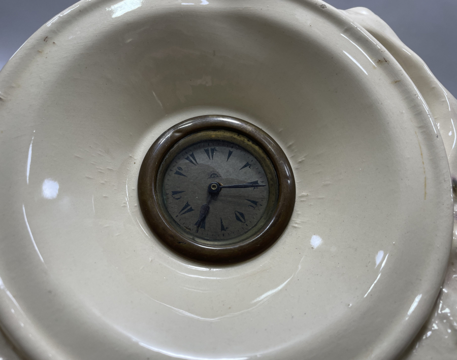 OSMANLI DÖNEMİ BÜYÜK BOY PORSELEN MASA SAATİ