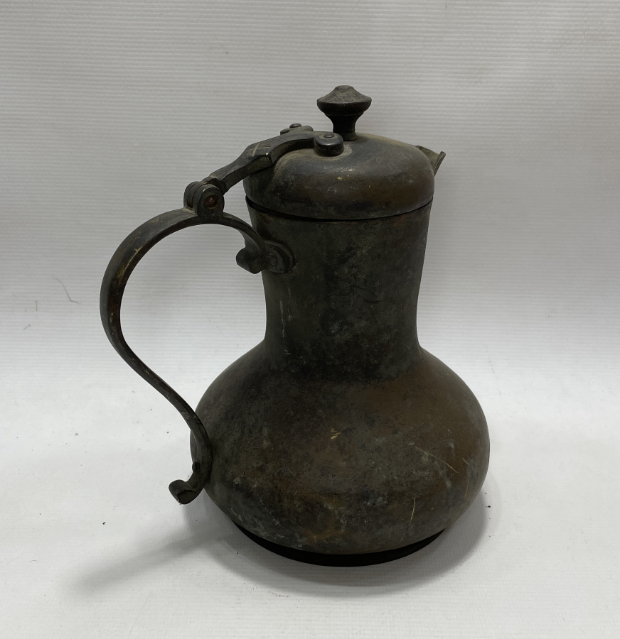 ÜZERİ RUSÇA YAZILI ÇARLIK DÖNEMİ NADİR FORMDA SÜTLÜK