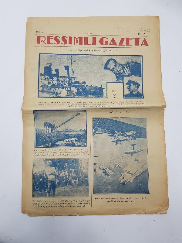 1928 OSMANLICA VE TÜRKÇE YAZILI RESİMLİ GAZETE