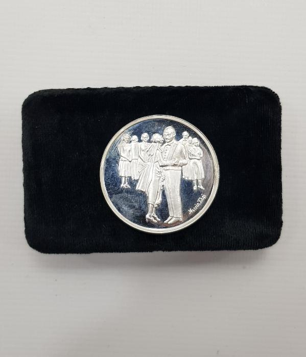 1998 CUMHURİYET VE KADIN TEMALI 3.000.000 TL GÜMÜŞ HATIRA PARA