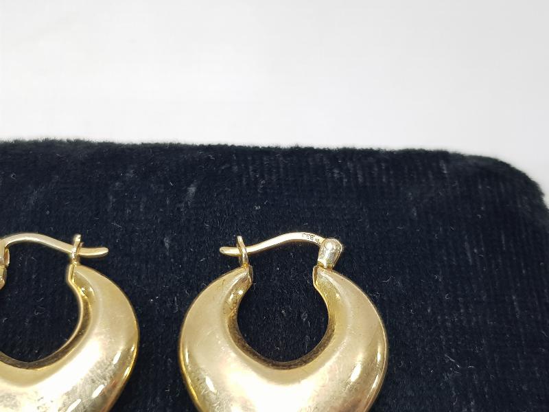 BİR ÇİFT ALTIN KÜPE 