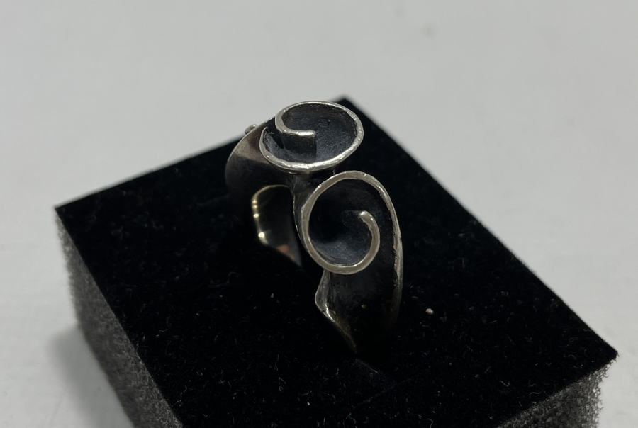 GÜMÜŞ BAYAN YÜZÜĞÜ