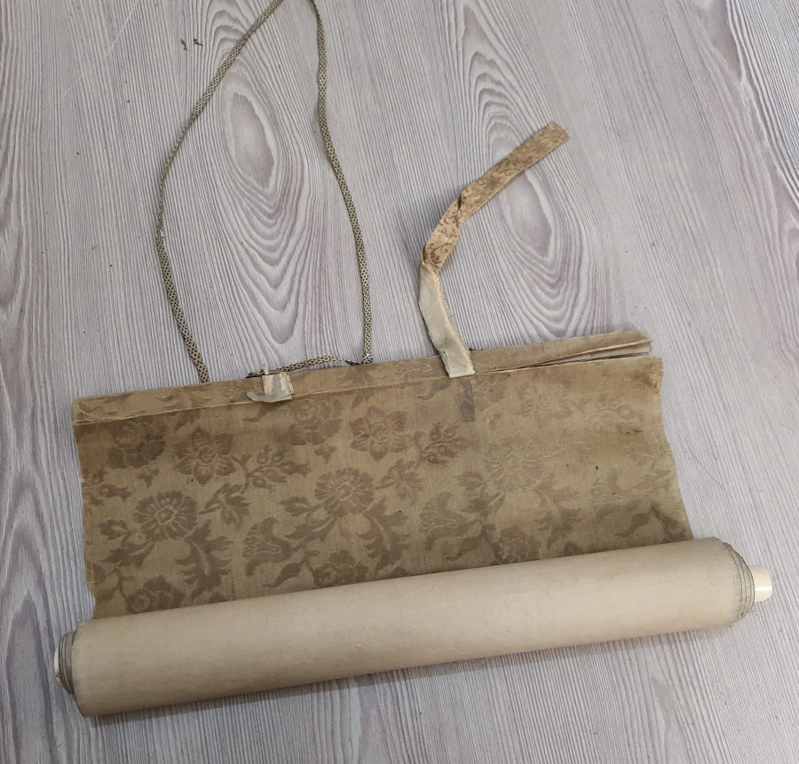 İPEK BAMBU VE FİL DİŞİNDEN YAPILMIŞ ANTİKA JAPON HAT YAZI