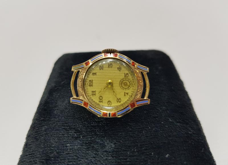 MİNELİ ALTIN KOL SAATİ 