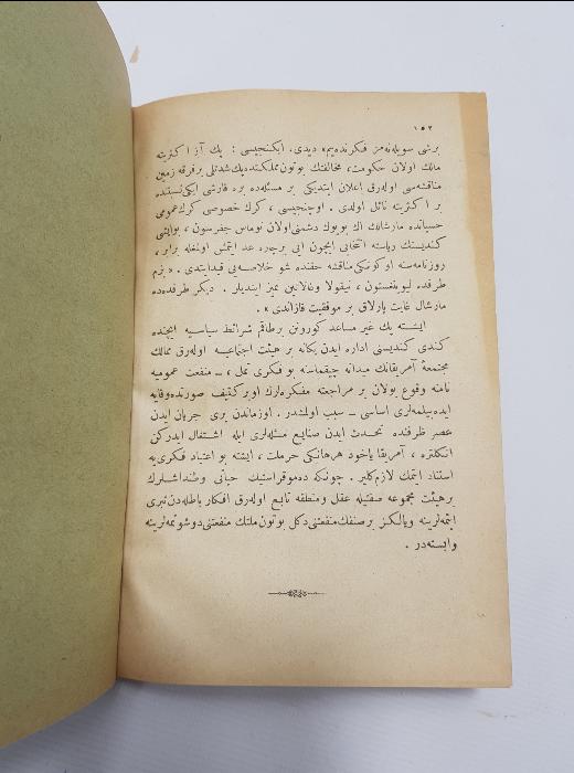 OMANLICA KİTAP: DEMOKRASİ VE MESAİLİ İKTİSADİYE 