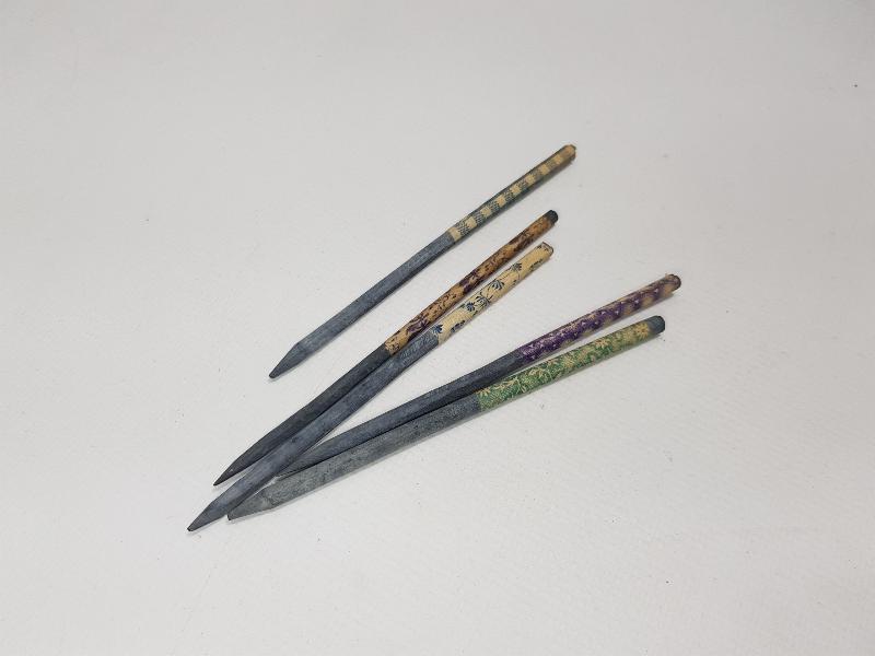 OSMANLI DÖNEMİ BEŞ ADET KARA TAHTA KALEMİ