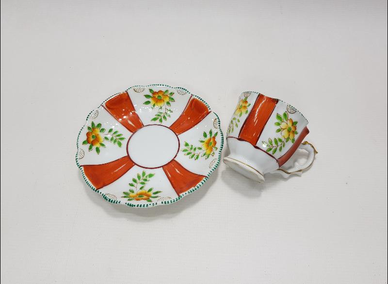 OSMANLI DÖNEMİ EL BOYAMA PORSELEN KAHVE FİNCANI 