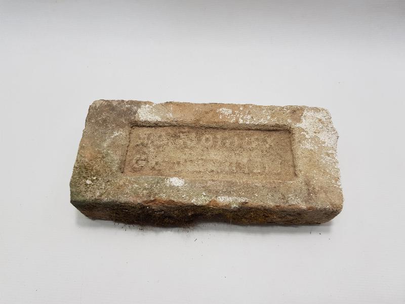 OSMANLI DÖNEMİ RUMCA YAZILI TUĞLA 