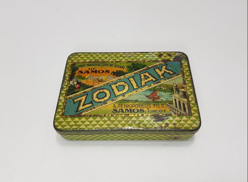 OSMANLI DÖNEMİ ZODIAK MARKA TENEKE SİGARA KUTUSU 
