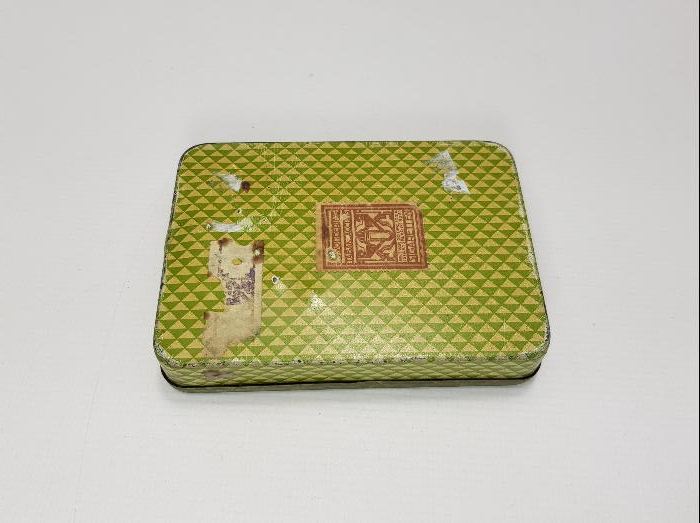 OSMANLI DÖNEMİ ZODIAK MARKA TENEKE SİGARA KUTUSU 