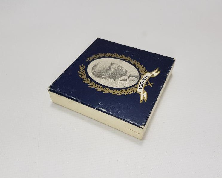 100. YIL SİGARA KUTUSU