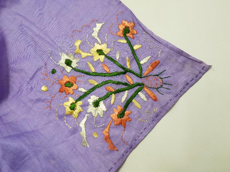 ANTİKA İPEKLİ ÇEVRE