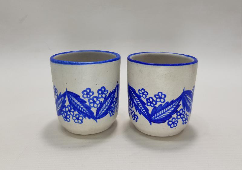 GORBON IŞIL İMZALI İKİ ADET BARDAK 