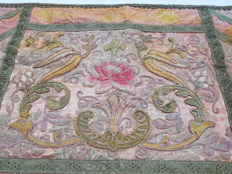 OSMANLI DÖNEMİ LEVANTEN İŞİ İPEK RUNNER