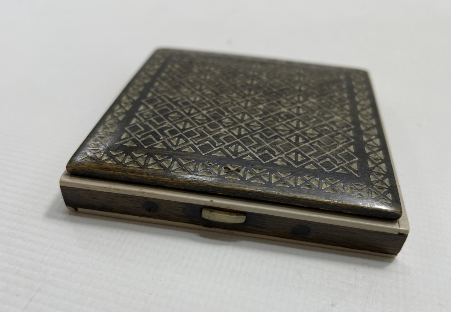 OSMANLI DÖNEMİ AHŞAPTAN MAMUL TÜTÜN TABAKASI