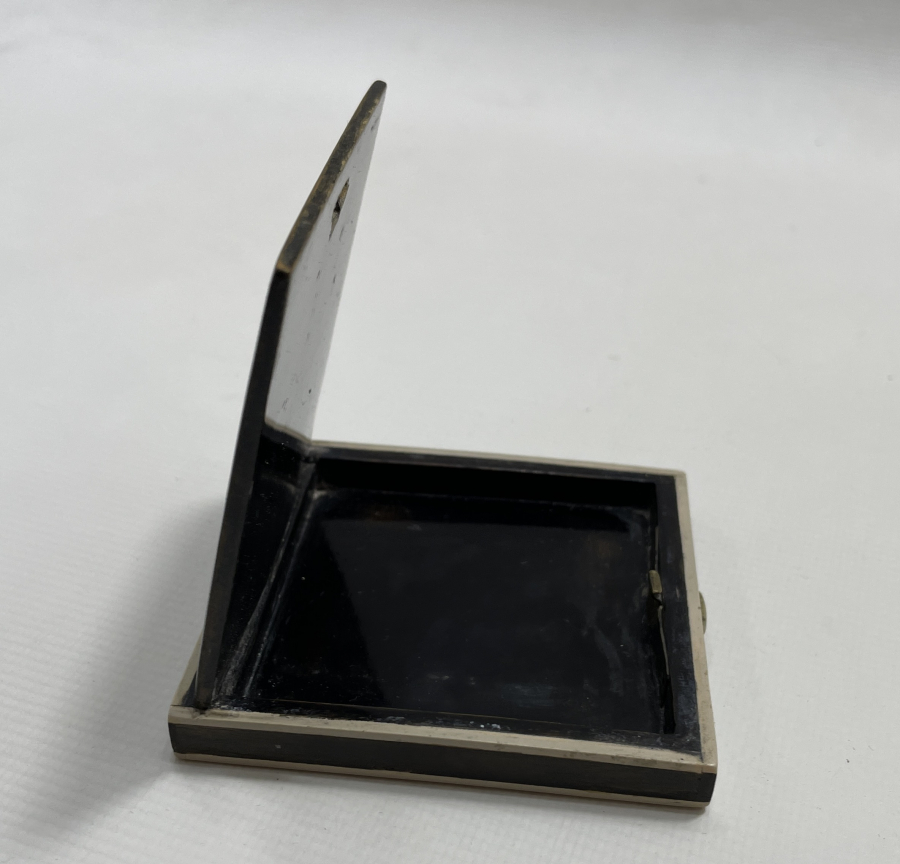 OSMANLI DÖNEMİ AHŞAPTAN MAMUL TÜTÜN TABAKASI