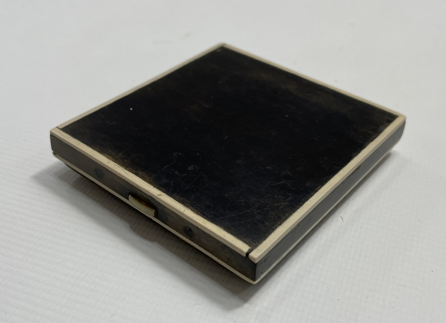 OSMANLI DÖNEMİ AHŞAPTAN MAMUL TÜTÜN TABAKASI