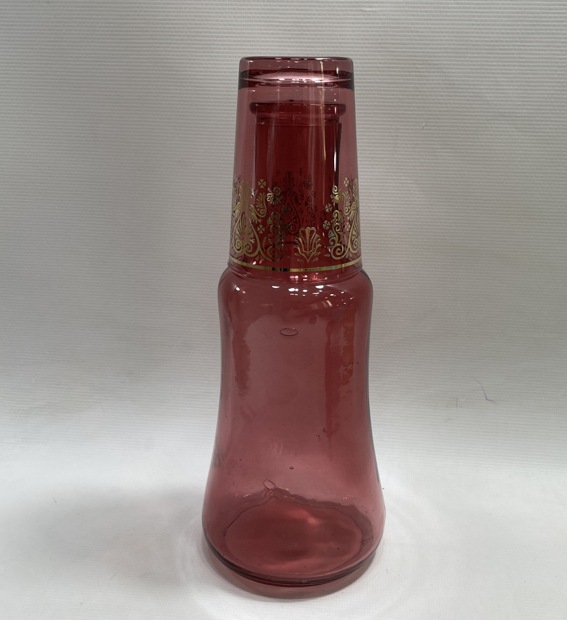 ÜZERİ ALTIN VARAKLI GECE SÜRAHİSİ