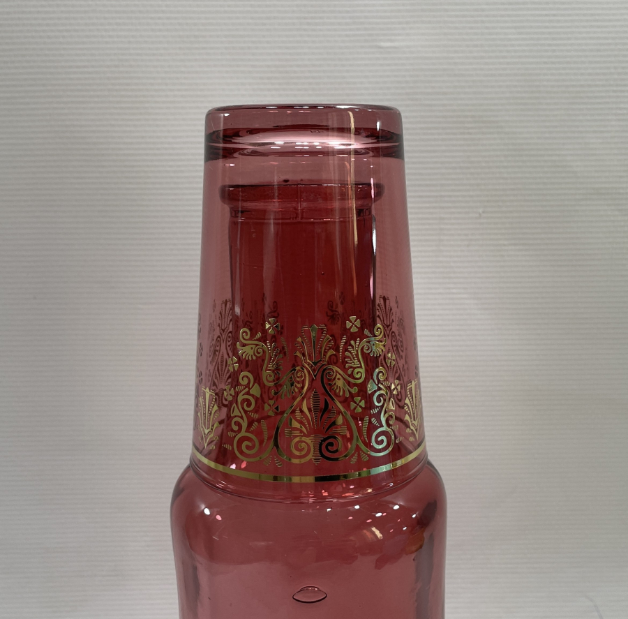 ÜZERİ ALTIN VARAKLI GECE SÜRAHİSİ