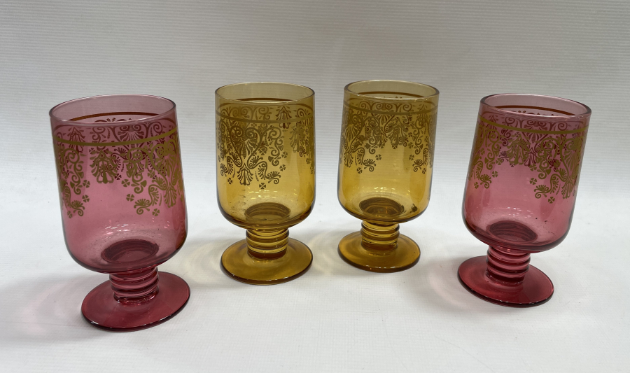 ÜZERİ ALTIN VARAKLI SU BARDAĞI TAKIMI