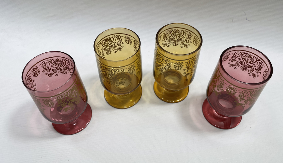 ÜZERİ ALTIN VARAKLI SU BARDAĞI TAKIMI