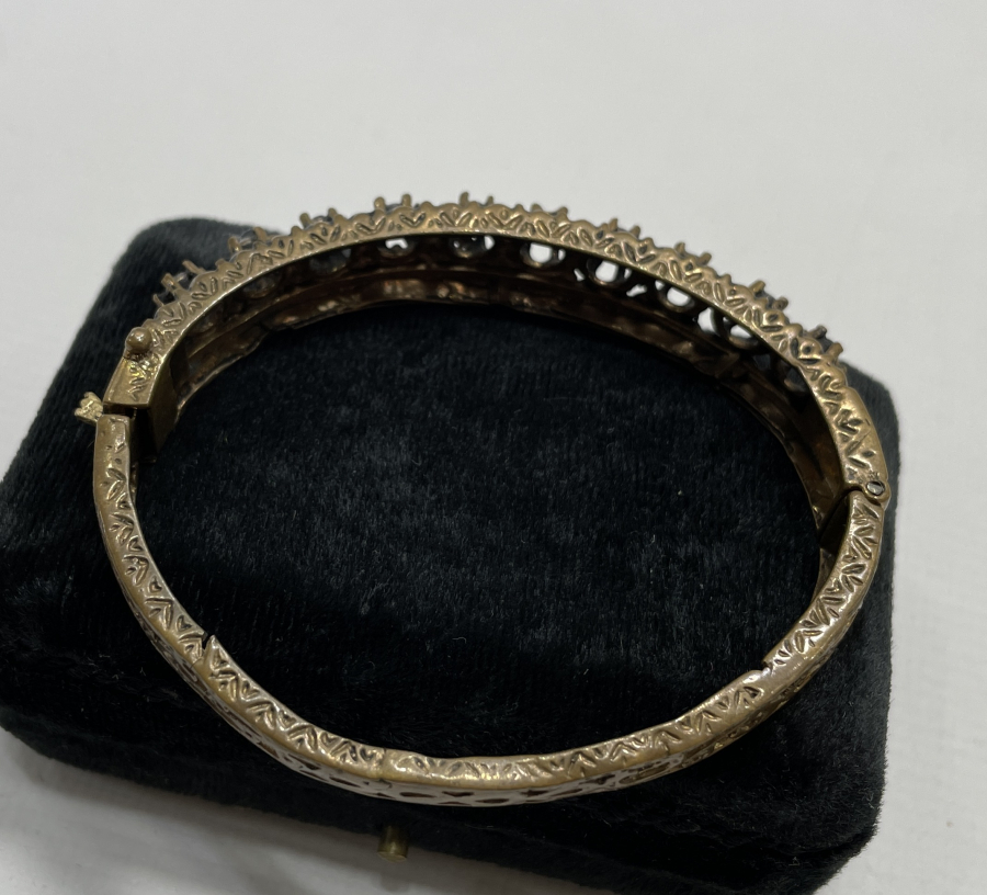 ELMAS TAŞLI BİLEKLİK