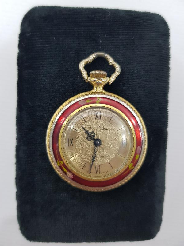 H.M.C. MARKA MİNELİ CEP SAATİ 