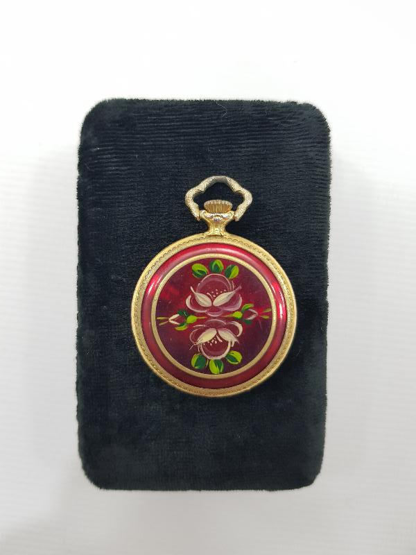 H.M.C. MARKA MİNELİ CEP SAATİ 