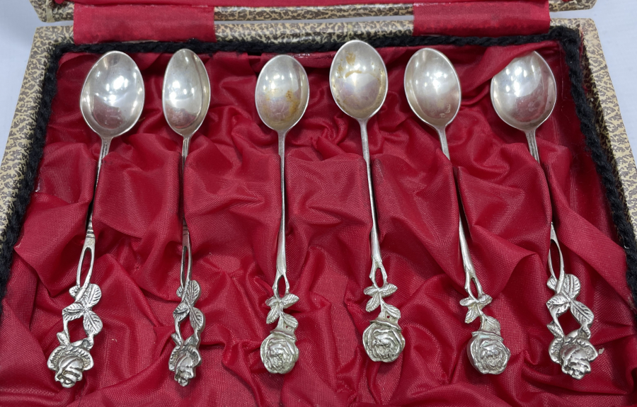 KUTUSUNDA ANTİKA GÜMÜŞ ÇAY KAŞIĞI TAKIMI